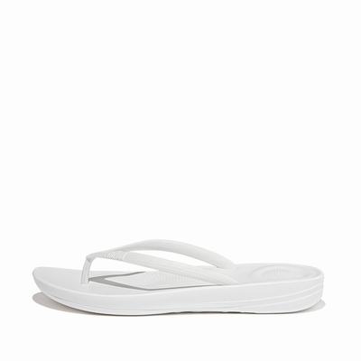 Fitflop Women's IQUSHION Ergonomic Flip Flops - White, CL3246785